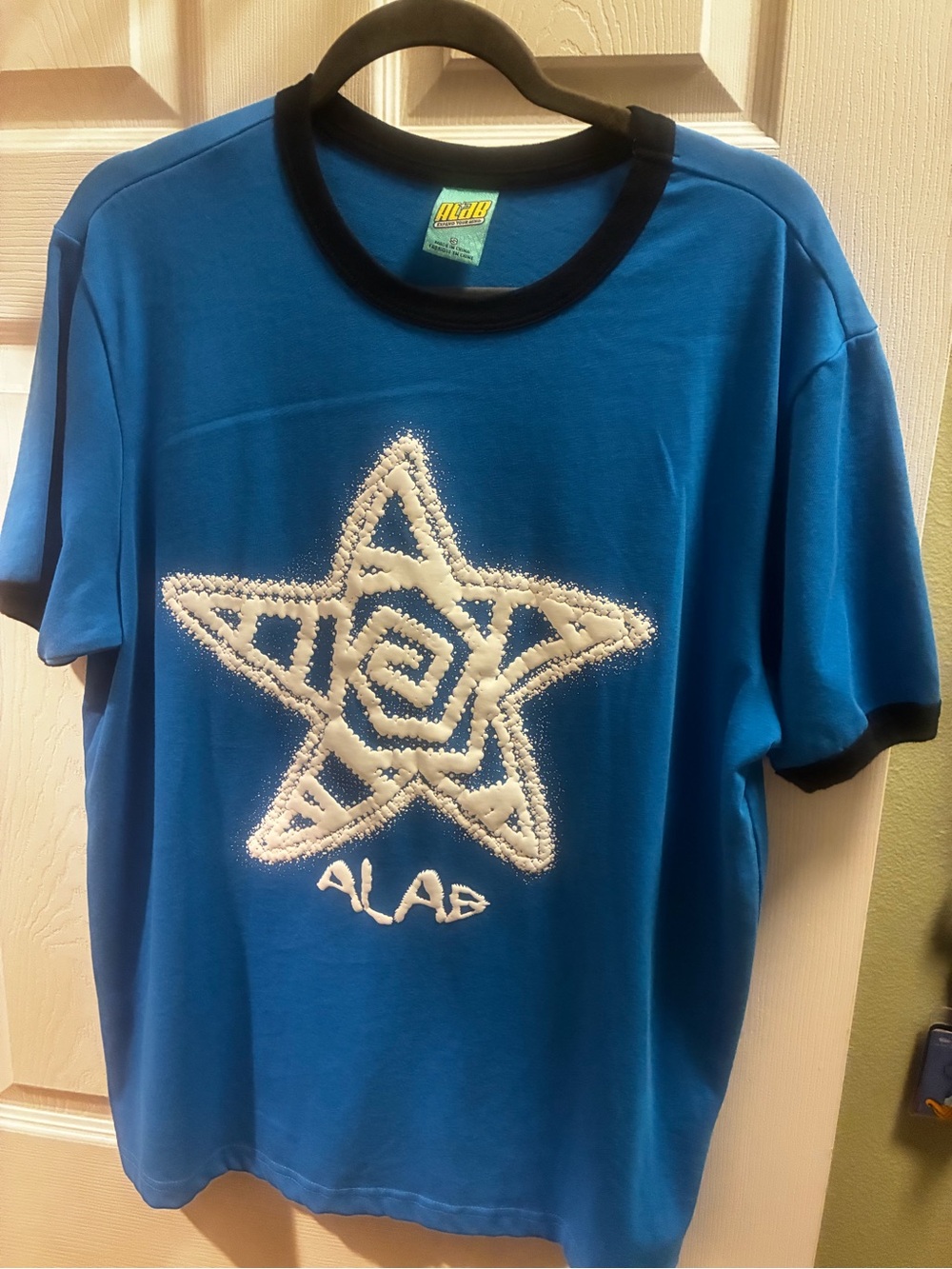 Men’s ALAB Blue Star Graphic Ringer T-Shirt Zumiez